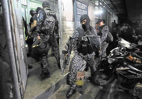 parañaque city jail photos|Parañaque jail blast: Lax guards, inmates with Uzi.